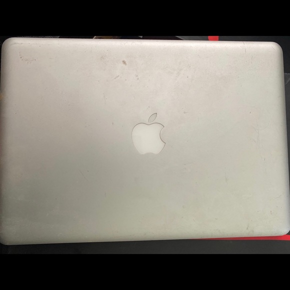 MacBook Pro “13 - Picture 2 of 3